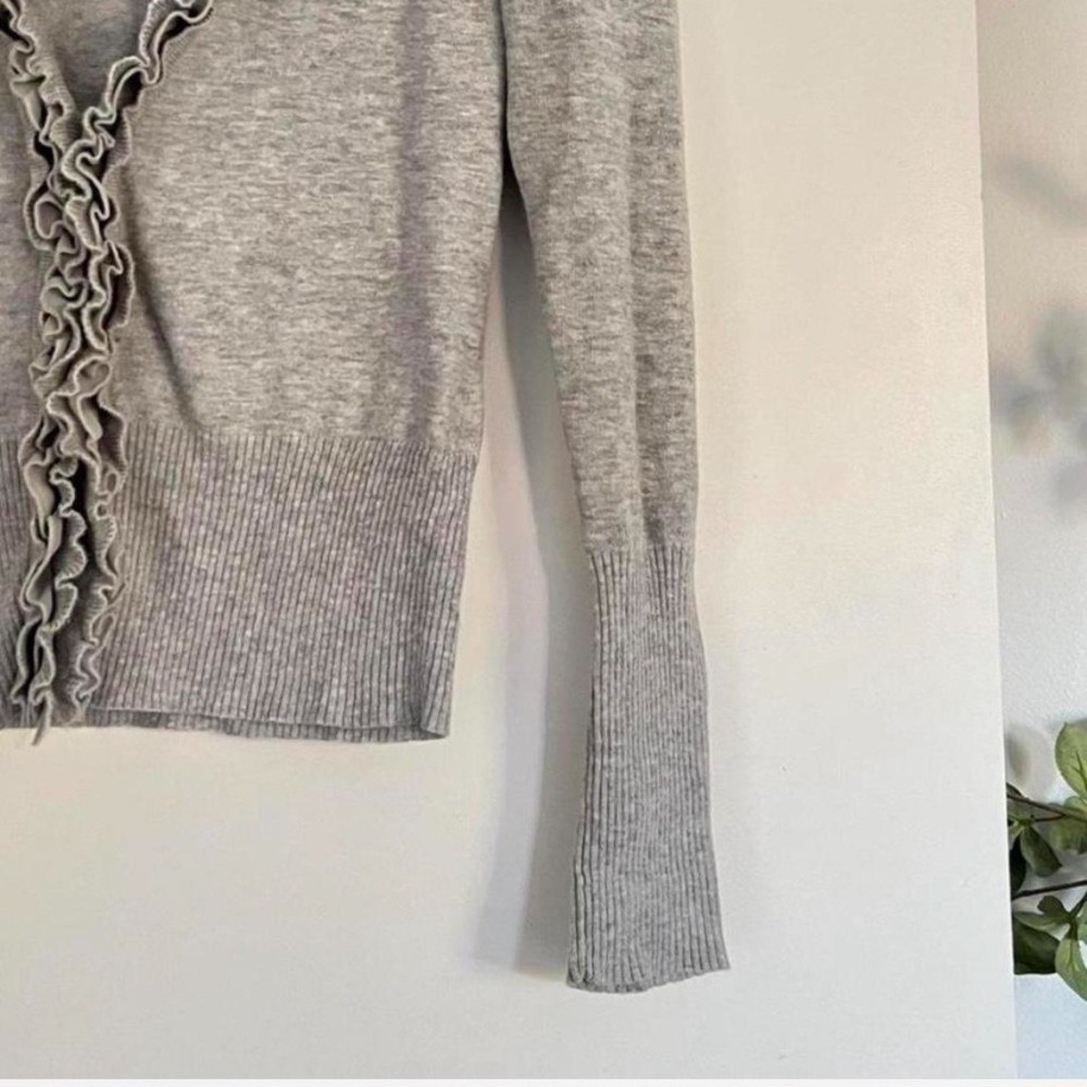 Sweet Romeo Light Gray Ruffled Cardigan - Picture 5 of 6